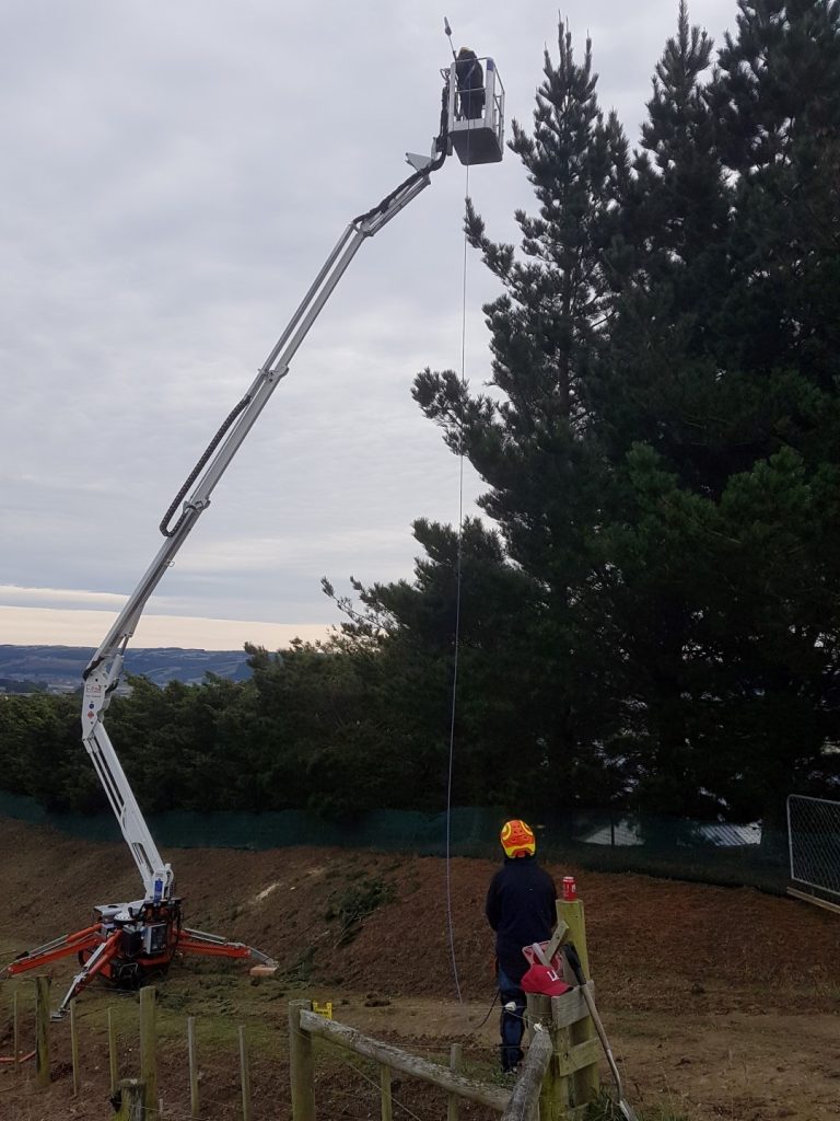 Rent an access platform in Dunedin
